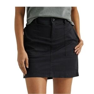 Lee® Women's Mid Rise Skort